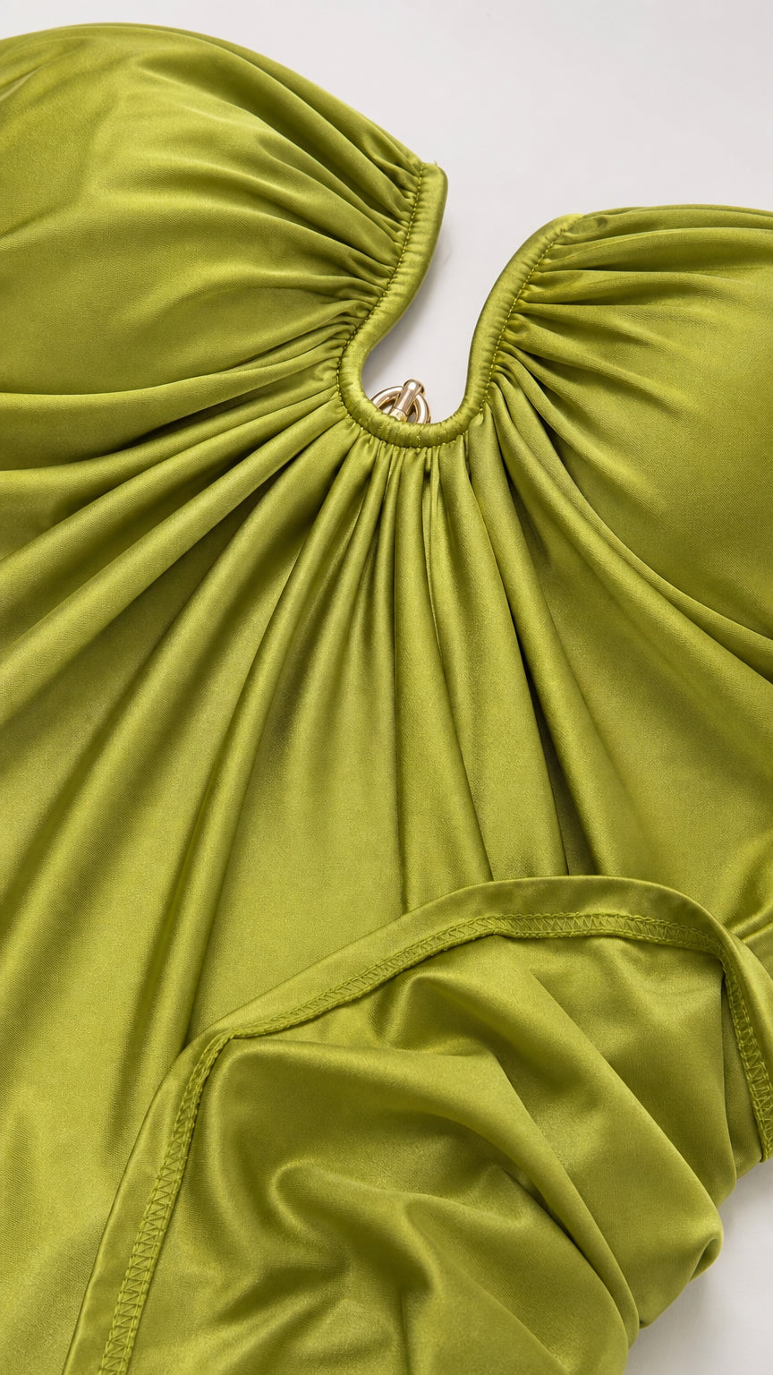 Closeup of ring accent and ruched fabric detail